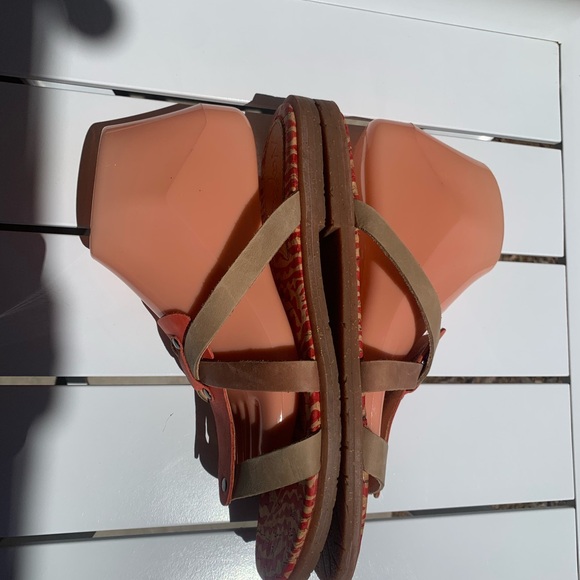 Naya leather summer slides shoes size 9M - Picture 8 of 12